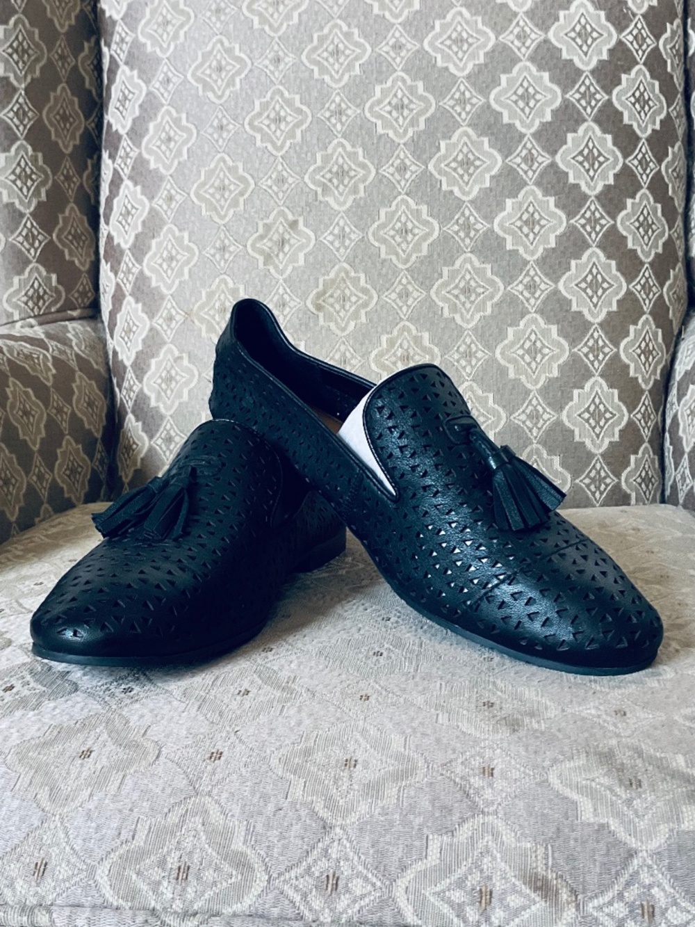 Patricia Nash Francesca Black Laser Cut Tassel Loafers Size 9 - NEW